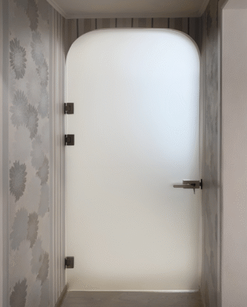 ALBERTO Classic| interior arched door without frame on hinges frosted glass