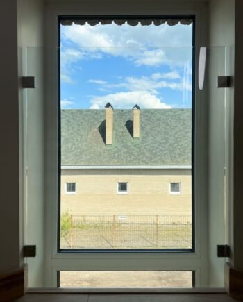 Maurizio Classic|огородження на соединителях из закаленного прозрачного стекла