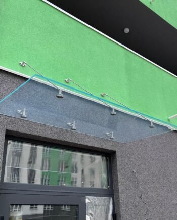 Canopy glass canopy visor on cables for the entrance (22) buy with delivery in Ukraine - splenko.com