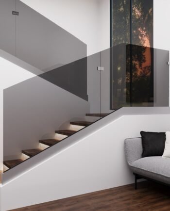 RICCARDO Classic|скляне огородження сходових маршів у затисному профілі із загартованого тонованого скла графіт