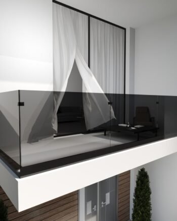 RICCARDO Loft|скляне огородження на балкон чи терасу в затисному профілі з чорною фурнітурою із загартованого тонованого скла графіт