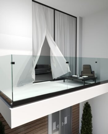 RICCARDO Loft|скляне огородження на балкон чи терасу в затисному профілі з чорною фурнітурою із загартованого прозорого скла