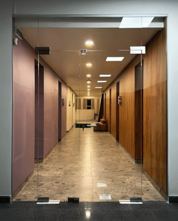 ROMEO|перегородка для медицинского центра с двойными дверями