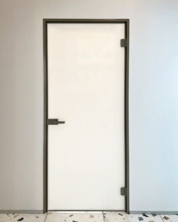 ADRIANO Beige|двері скляні триплекс матовані в алюмінієвому коробі з обрамленням в медичний центр