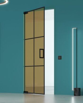 OLIVER Loft|двери маятниковые с доводчиком и разделением полосами стекло бронза