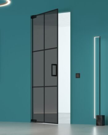 OLIVER Loft|двери маятниковые с доводчиком и разделением полосами стекло графит