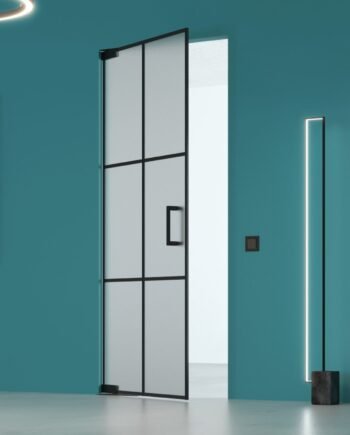 OLIVER Loft|двери маятниковые с доводчиком и разделением полосами матированные