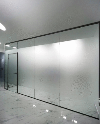 DEMETRIO|перегородка з розпашними дверима у коробі в медичний заклад (7) купити з доставкою в Україні - splenko.com