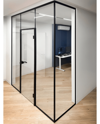 DEMETRIO Loft|угловая перегородка для разделения комнат с распашными дверями в коробе в прозрачном стекле
