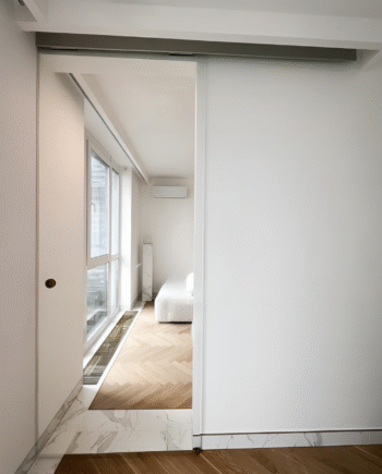 DEVID Grey|двері міжкімнатні скляні розсувні з сірою фурнітурою та прозорим склом