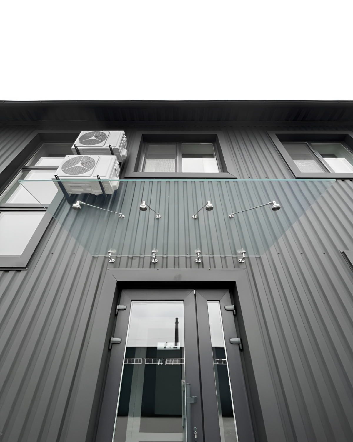 Fabrizio|скляний навіс над входом на чотирьох вантах — загартоване прозоре скло (9) купити з доставкою в Україні - splenko.com Fabrizio|скляний навіс над входом на чотирьох вантах — загартоване прозоре скло (9) купити з доставкою в Україні - splenko.com