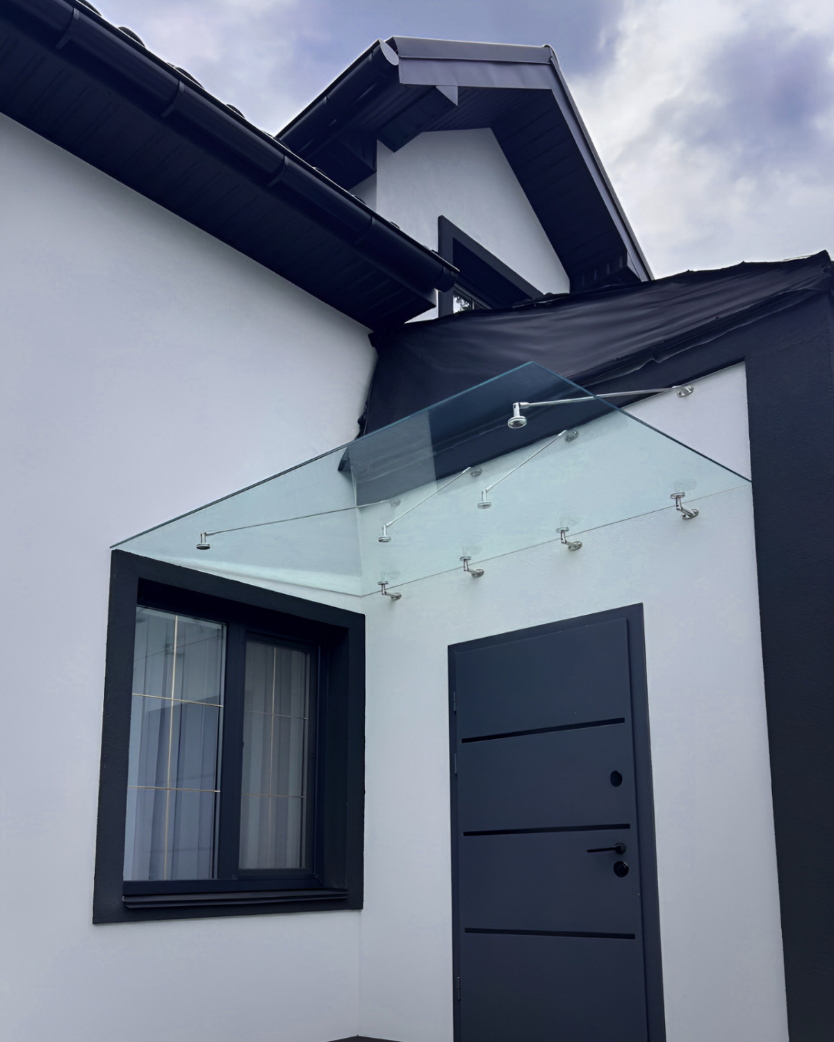 Fabrizio|скляний навіс над входом на чотирьох вантах — загартоване прозоре скло (6) купити з доставкою в Україні - splenko.com Fabrizio|скляний навіс над входом на чотирьох вантах — загартоване прозоре скло (6) купити з доставкою в Україні - splenko.com