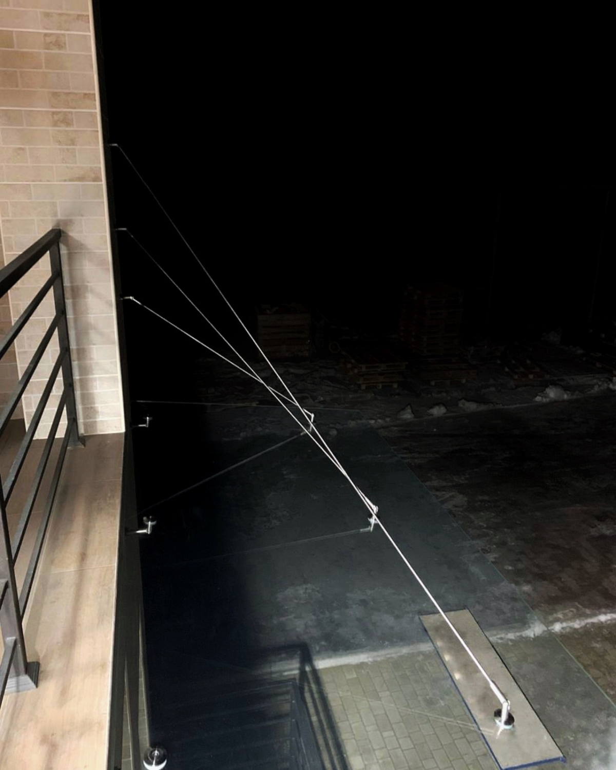 Fabrizio|скляний навіс над входом на чотирьох вантах — загартоване прозоре скло (38) купити з доставкою в Україні - splenko.com Fabrizio|скляний навіс над входом на чотирьох вантах — загартоване прозоре скло (38) купити з доставкою в Україні - splenko.com