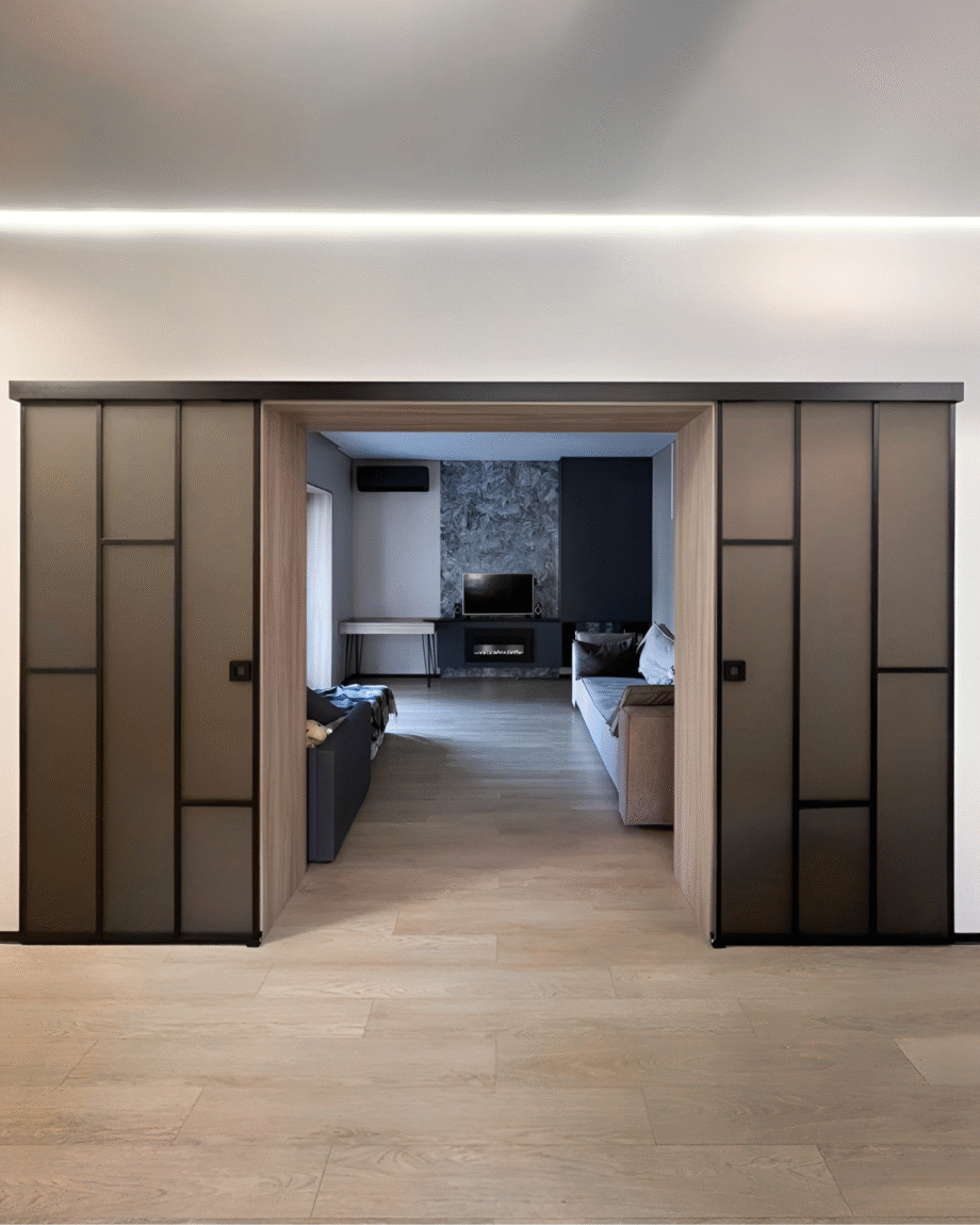 OSCAR Loft|двері скляні розсувні двохстворчаті по центру (8) купити з доставкою в Україні - splenko.com
