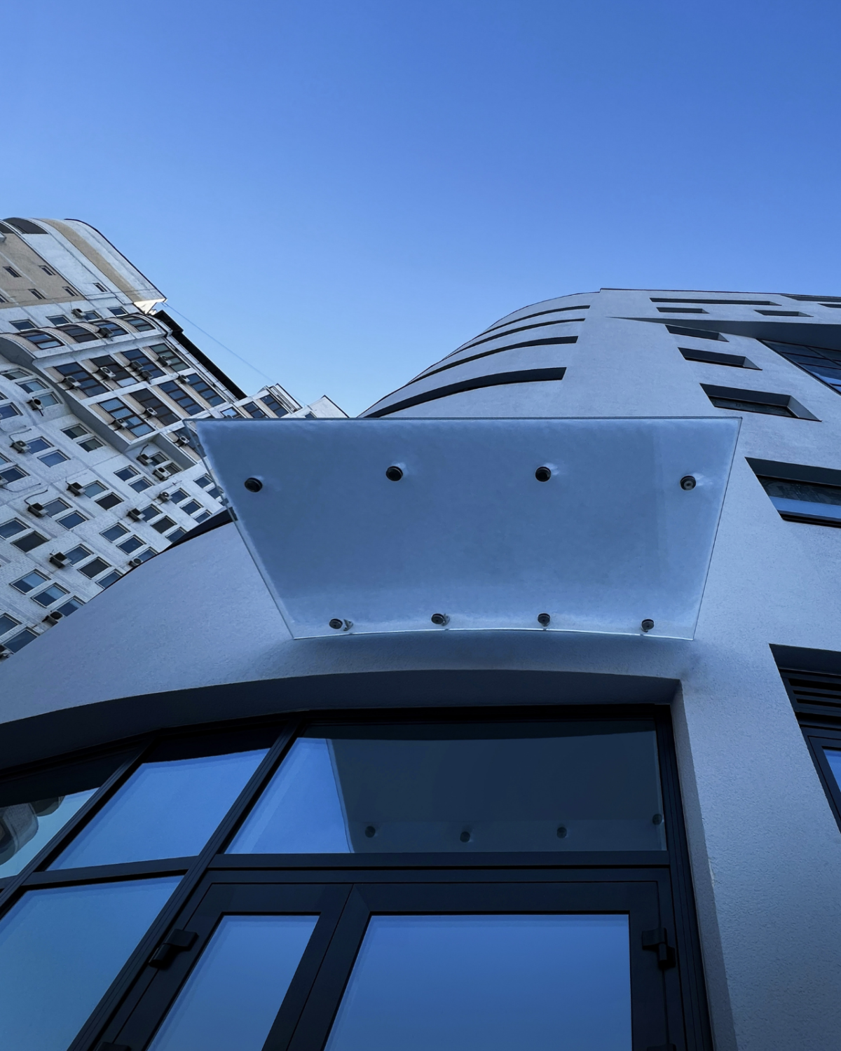 Fabrizio|скляний навіс над входом на чотирьох вантах — загартоване прозоре скло (21) купити з доставкою в Україні - splenko.com Fabrizio|скляний навіс над входом на чотирьох вантах — загартоване прозоре скло (21) купити з доставкою в Україні - splenko.com