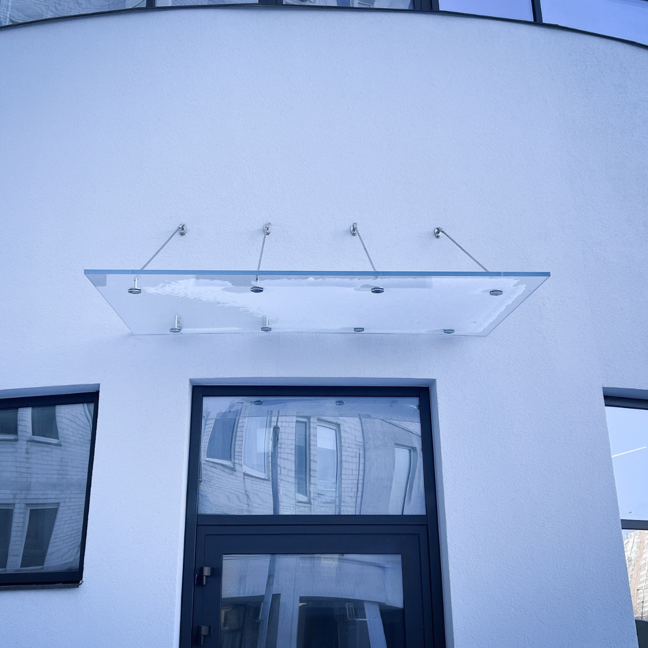 Fabrizio|скляний навіс над входом на чотирьох вантах — загартоване прозоре скло (19) купити з доставкою в Україні - splenko.com Fabrizio|скляний навіс над входом на чотирьох вантах — загартоване прозоре скло (19) купити з доставкою в Україні - splenko.com