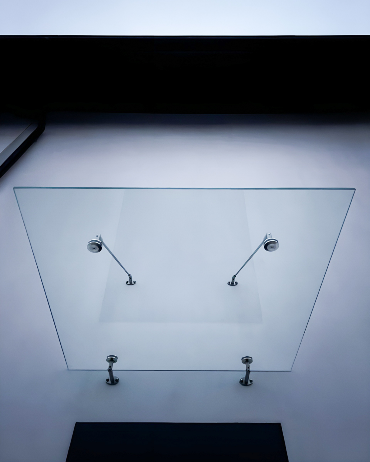 Fabrizio|скляний навіс над входом на двох вантах — загартоване прозоре скло (17) купити з доставкою в Україні - splenko.com Fabrizio|скляний навіс над входом на двох вантах — загартоване прозоре скло (17) купити з доставкою в Україні - splenko.com