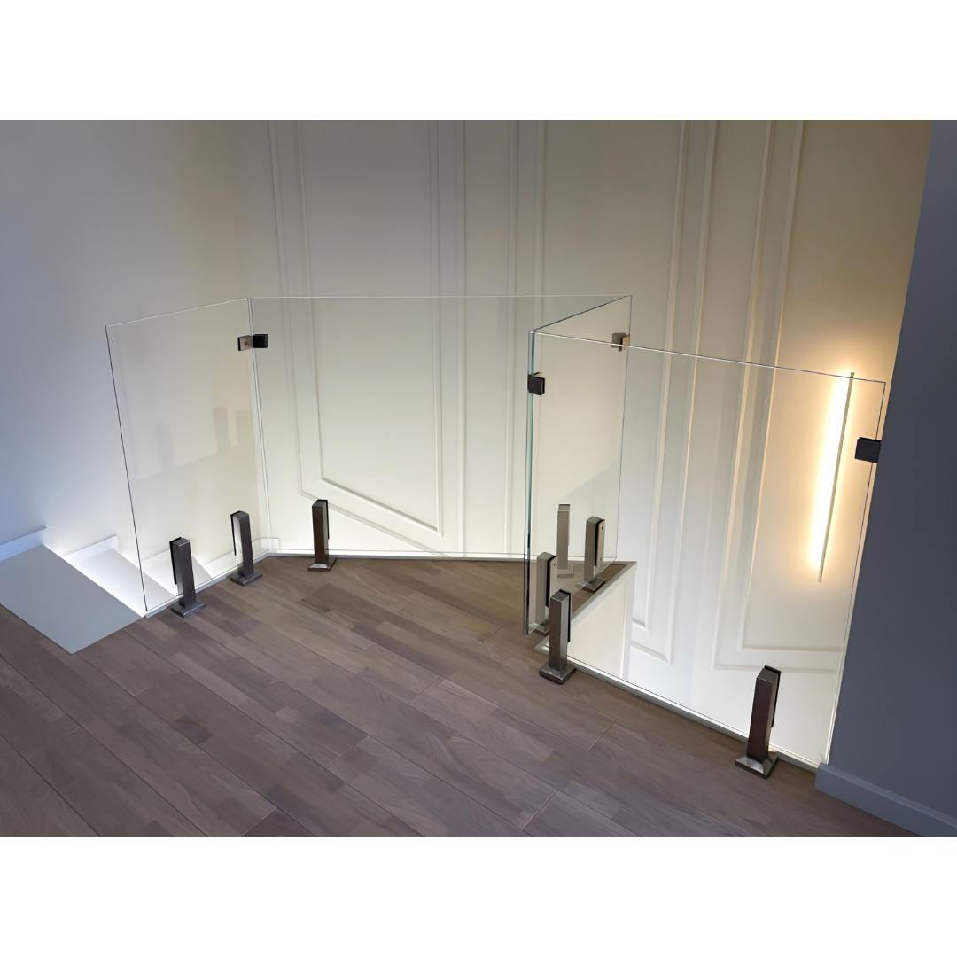 GUSTAVO Classic| glass fence for staircases on reinforced posts made of tempered clear glass (38) buy with delivery in Ukraine - splenko.com GUSTAVO Classic| glass fence for staircases on reinforced posts made of tempered clear glass (38) buy with delivery in Ukraine - splenko.com