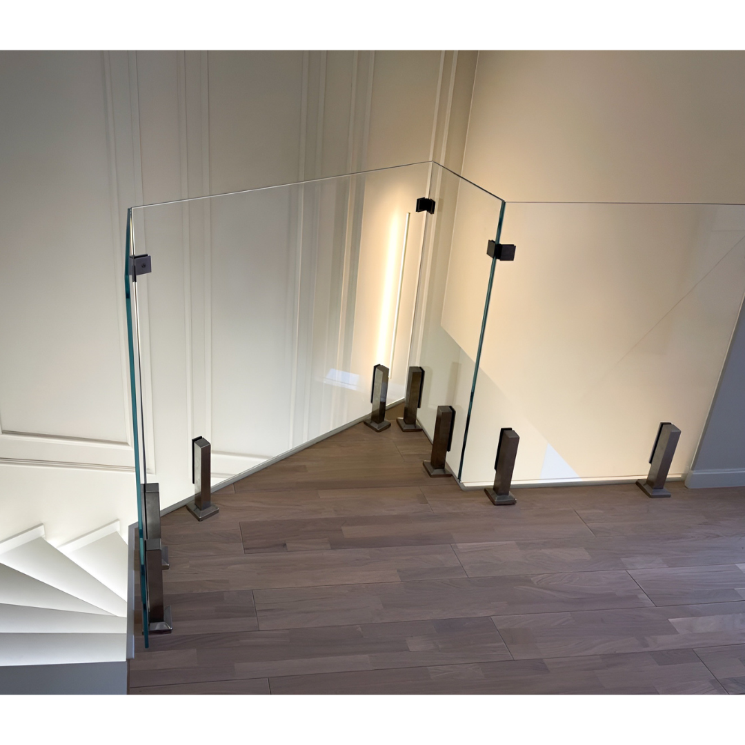 GUSTAVO Classic| glass fence for staircases on reinforced posts made of tempered clear glass (39) buy with delivery in Ukraine - splenko.com GUSTAVO Classic| glass fence for staircases on reinforced posts made of tempered clear glass (39) buy with delivery in Ukraine - splenko.com