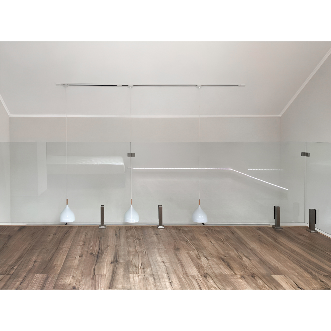 GUSTAVO Classic| glass fence for staircases on reinforced posts made of tempered clear glass (42) buy with delivery in Ukraine - splenko.com GUSTAVO Classic| glass fence for staircases on reinforced posts made of tempered clear glass (42) buy with delivery in Ukraine - splenko.com