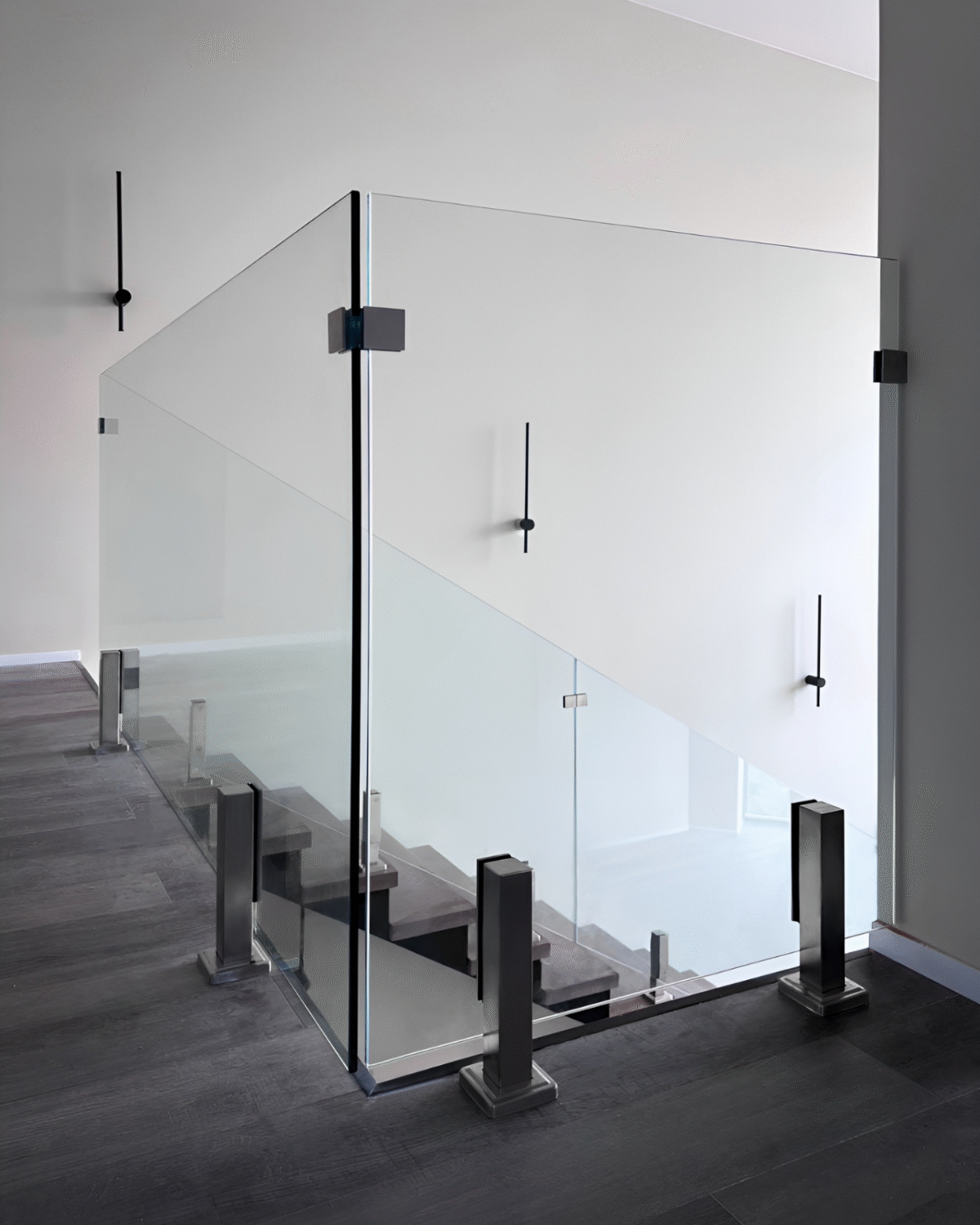 GUSTAVO Classic| glass fence for staircases on reinforced posts made of tempered clear glass (22) buy with delivery in Ukraine - splenko.com GUSTAVO Classic| glass fence for staircases on reinforced posts made of tempered clear glass (22) buy with delivery in Ukraine - splenko.com