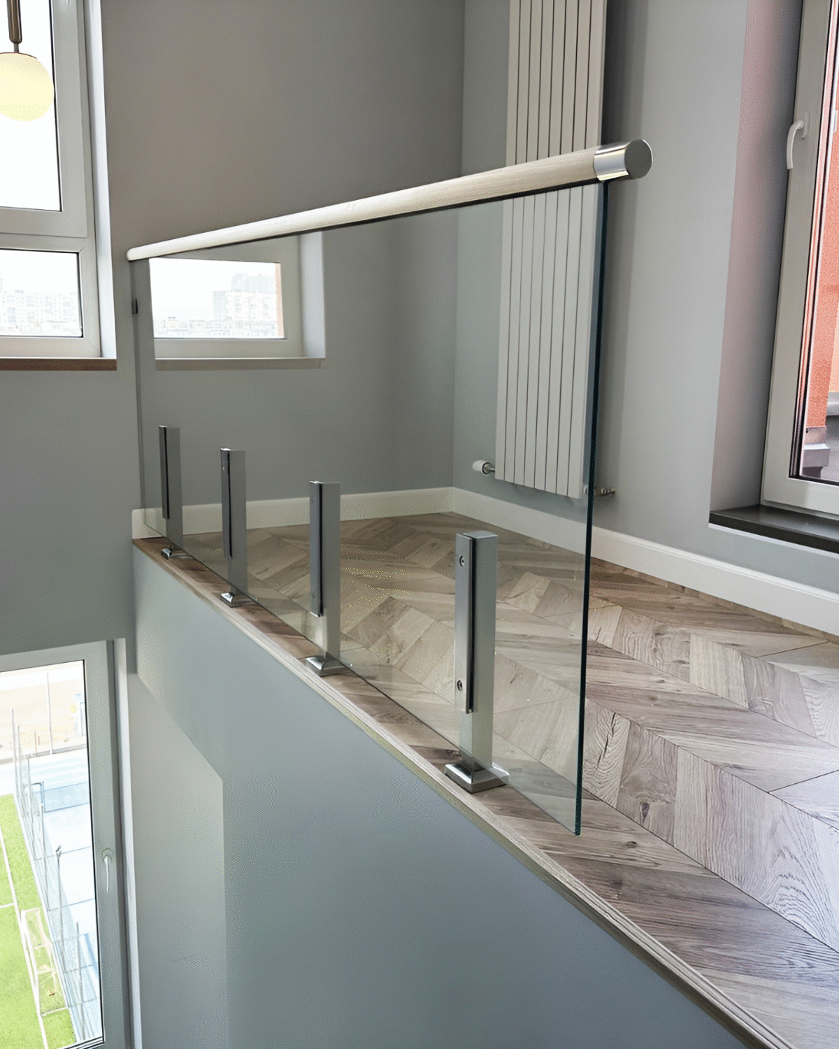 GUSTAVO Classic| glass fence for staircases on reinforced posts made of tempered clear glass (44) buy with delivery in Ukraine - splenko.com GUSTAVO Classic| glass fence for staircases on reinforced posts made of tempered clear glass (44) buy with delivery in Ukraine - splenko.com